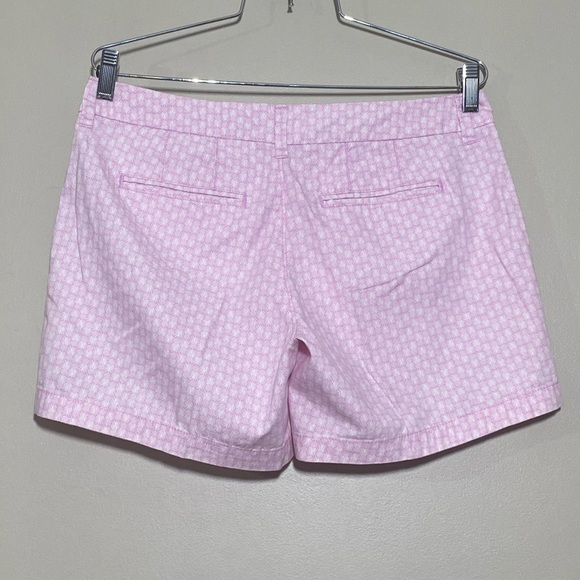 Old navy || Woman’s pink and white shorts size 4 - Picture 2 of 5
